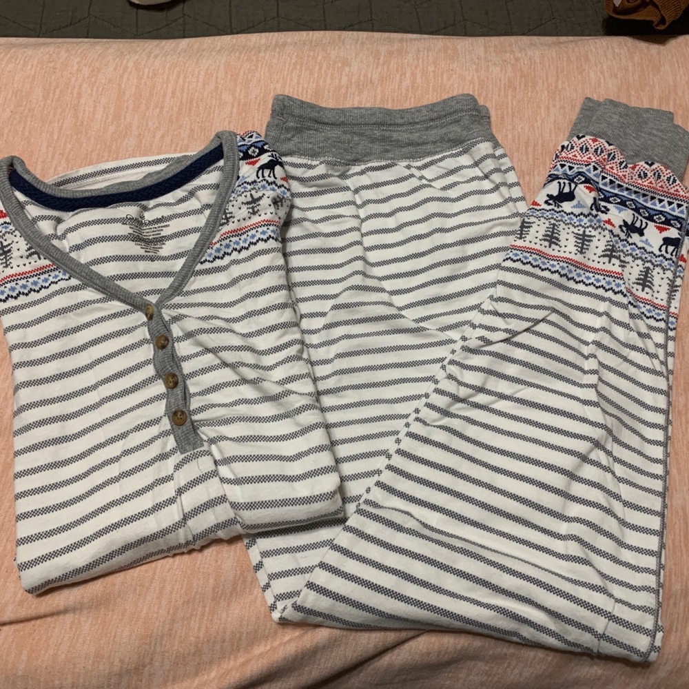 Cuddl Duds Pajama Set